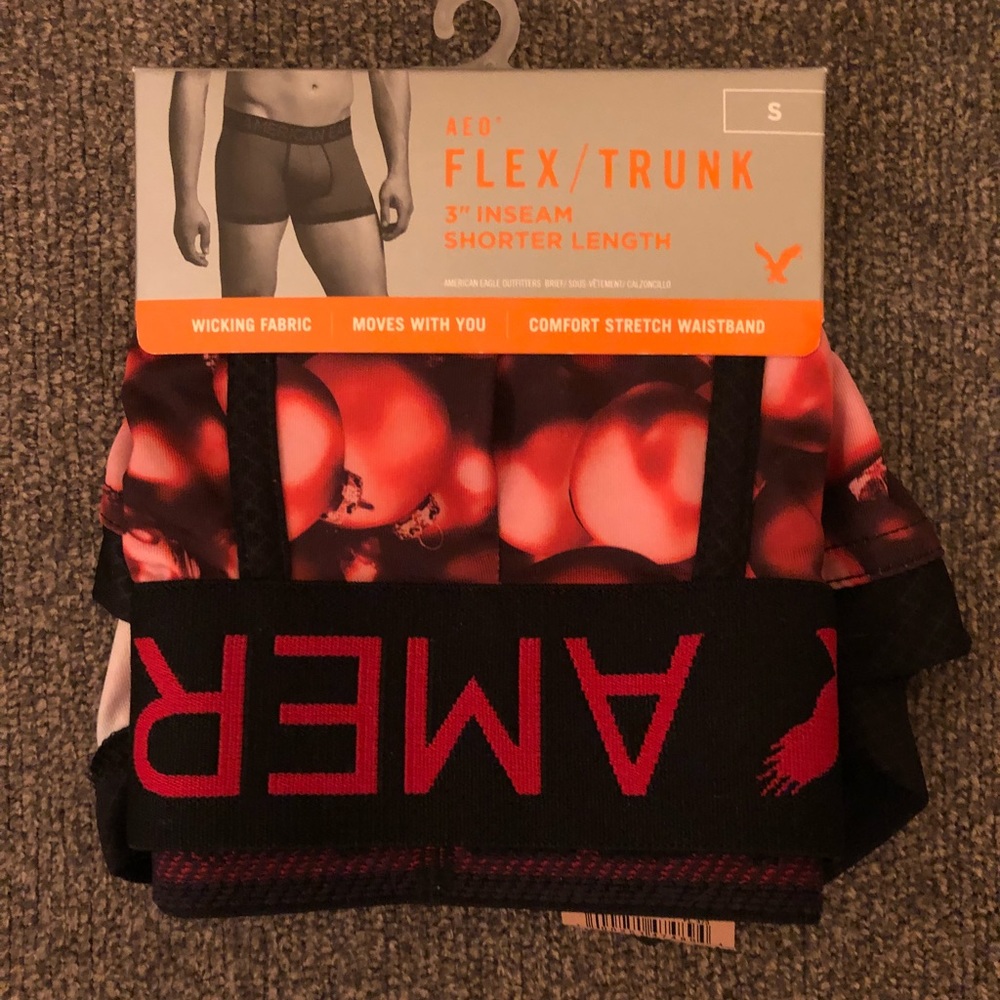 Men’s Small Boxer Briefs